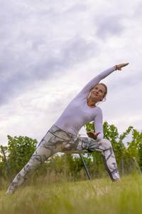 Yoga mit Sandra ©Sandra Stock